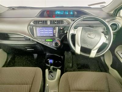 2012 Toyota Aqua Hybrid