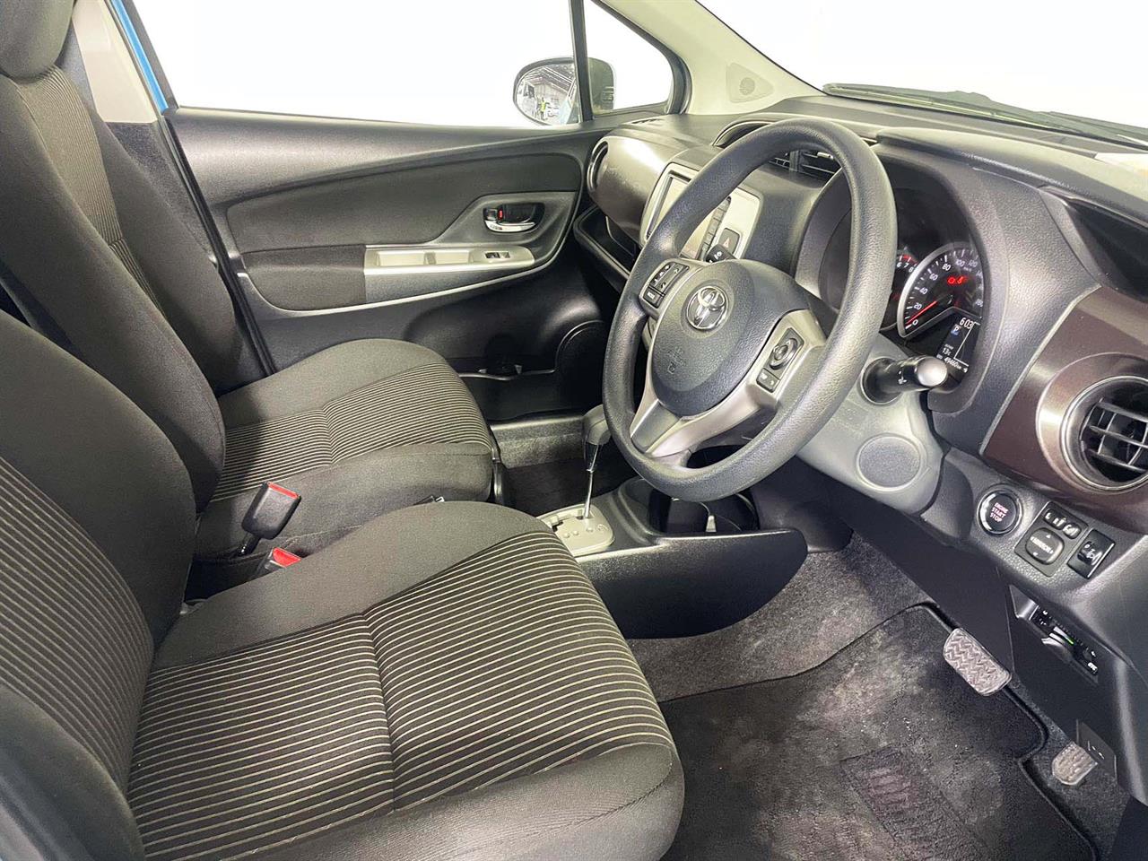 2014 Toyota Vitz 