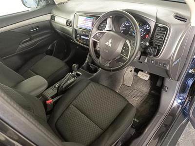 2012 Mitsubishi Outlander 7 Seats