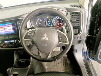 2012 Mitsubishi Outlander 7 Seats