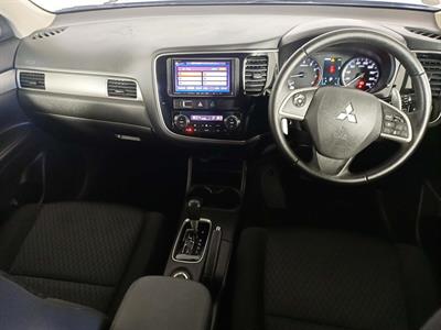 2012 Mitsubishi Outlander 7 Seats