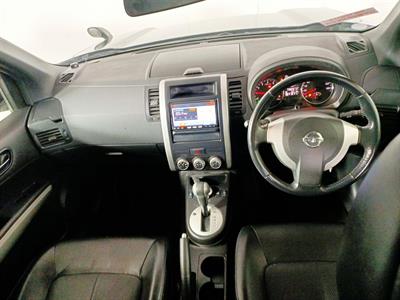 2011 Nissan X-TRAIL 