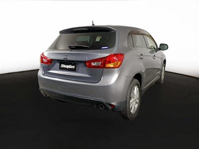 2013 Mitsubishi RVR 