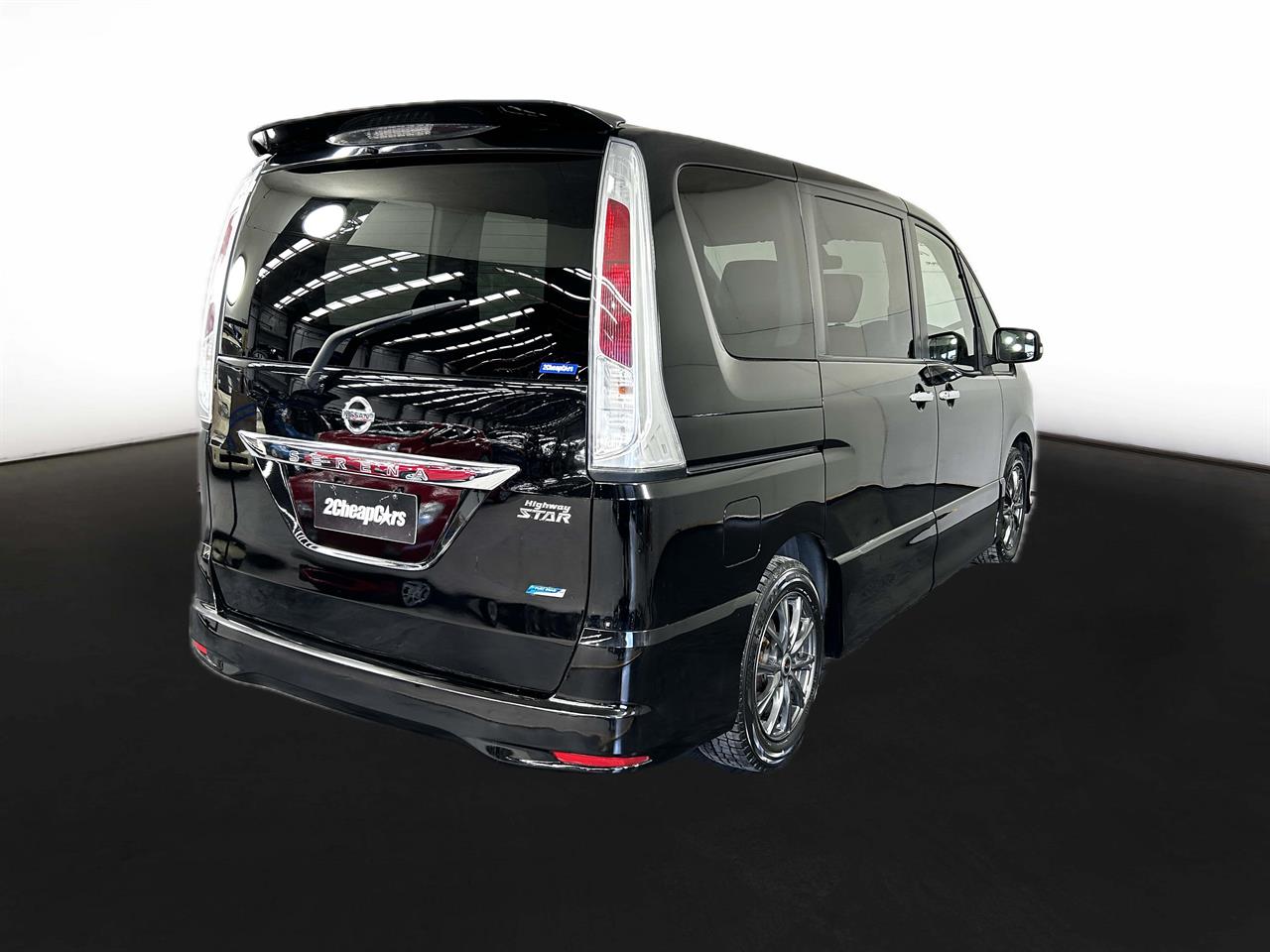 2011 Nissan Serena 