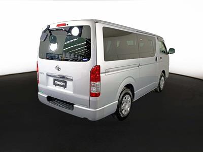 2020 Toyota Hiace 2.8 Diesel Auto