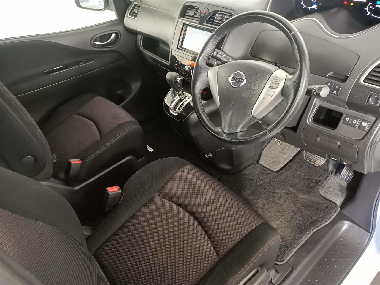 2013 Nissan Serena Hybrid