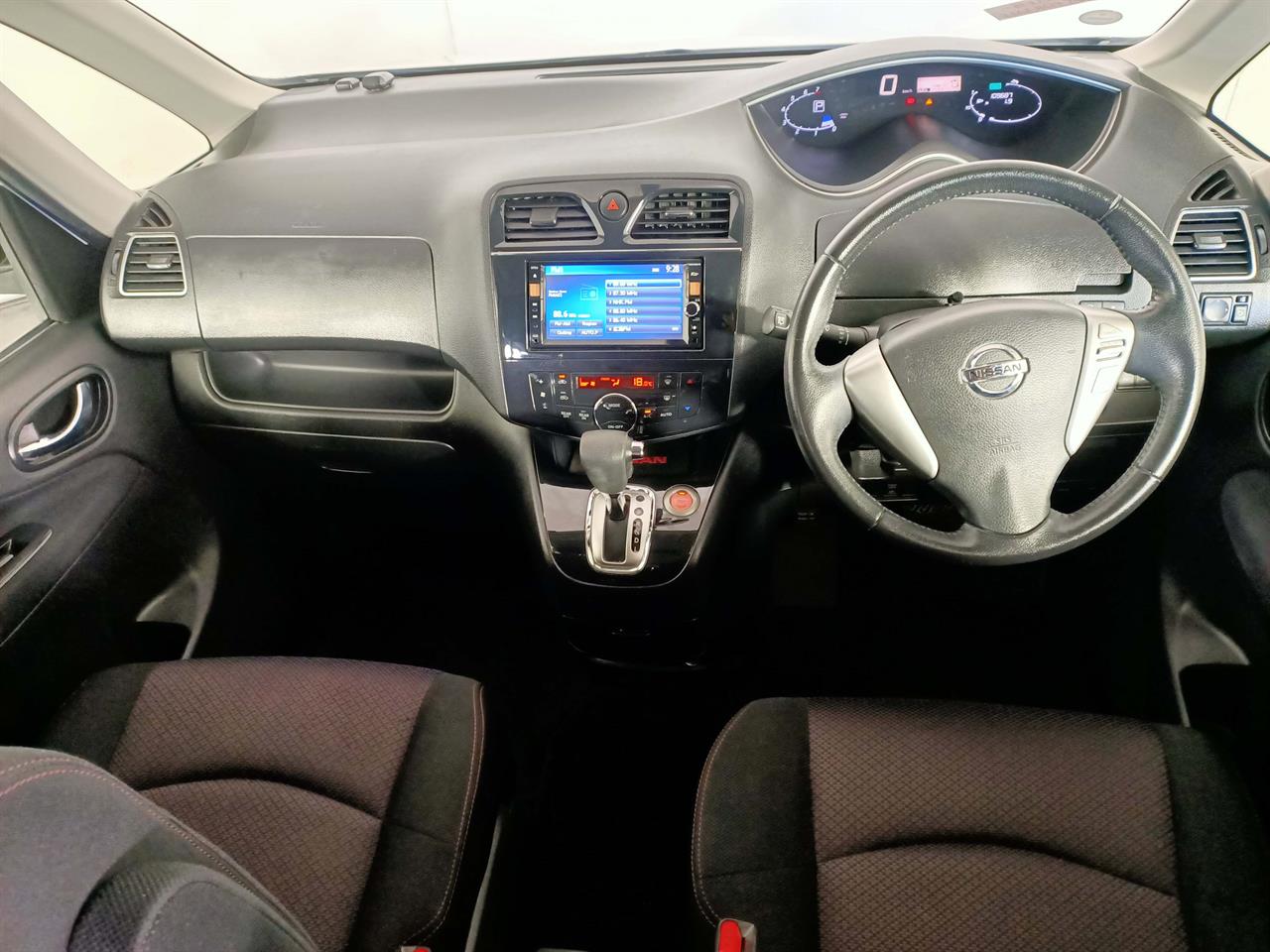 2013 Nissan Serena Hybrid