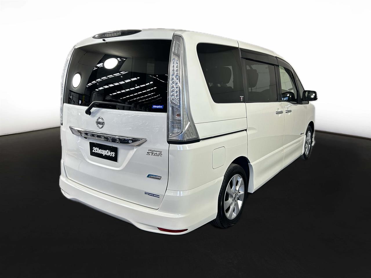 2013 Nissan Serena Hybrid