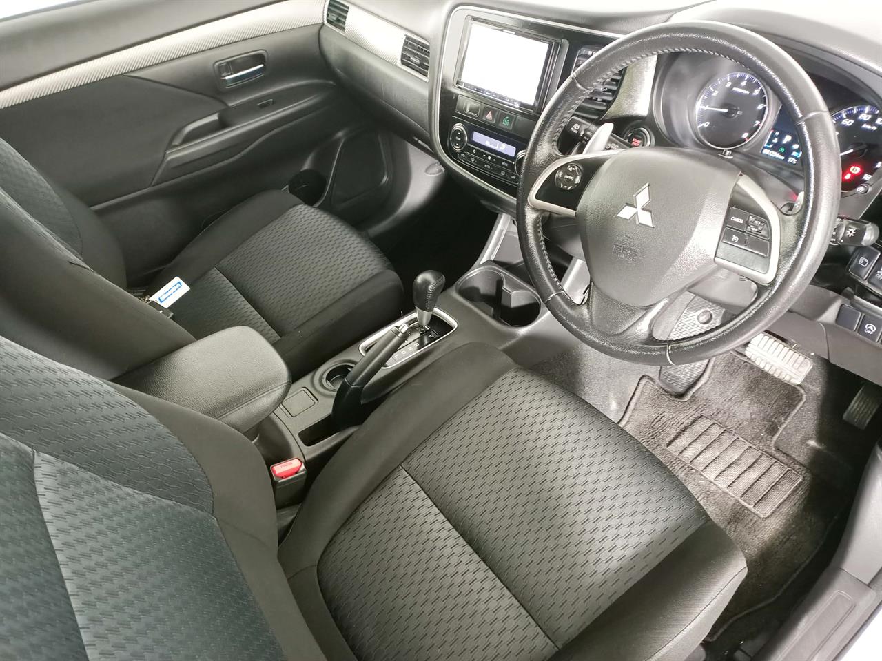 2013 Mitsubishi Outlander 7 Seats