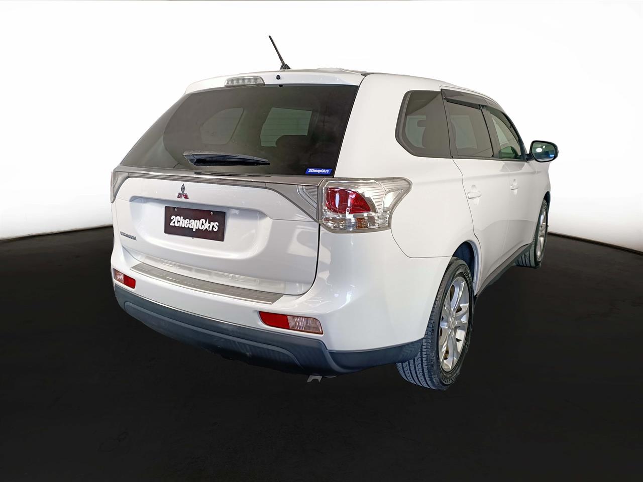 2013 Mitsubishi Outlander 7 Seats