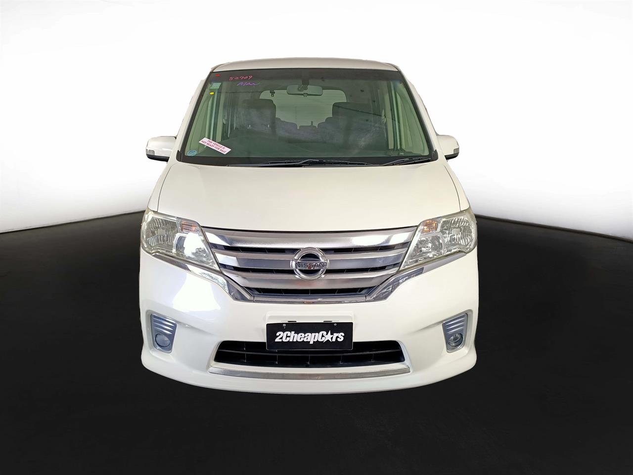 2013 Nissan Serena Hybrid