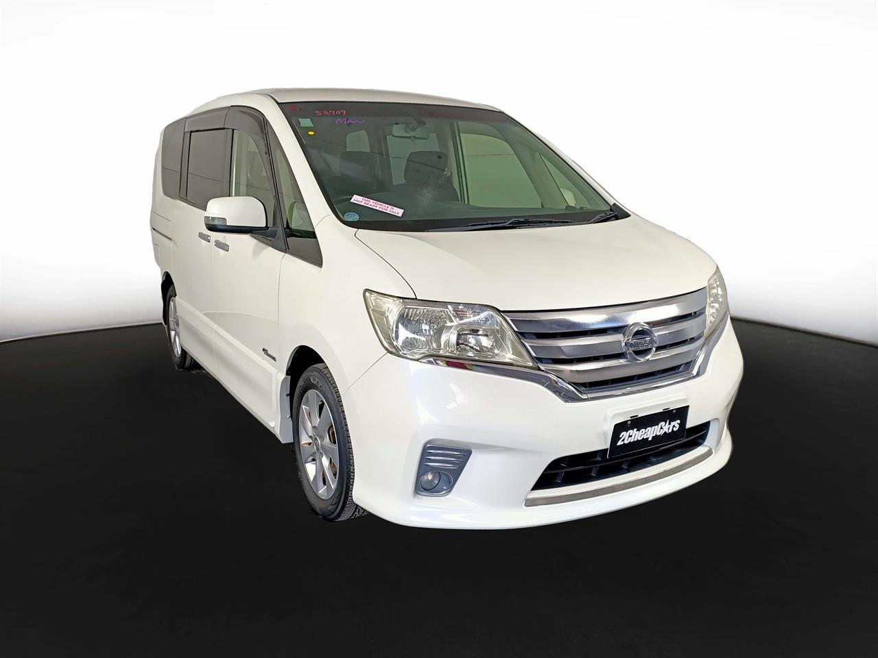 2013 Nissan Serena Hybrid