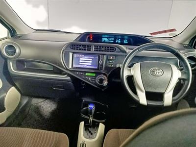 2013 Toyota Aqua Hybrid