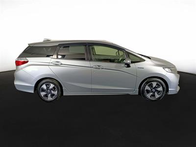 2016 Honda Fit Shuttle Hybrid Facelift