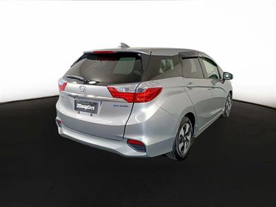 2016 Honda Fit Shuttle Hybrid Facelift