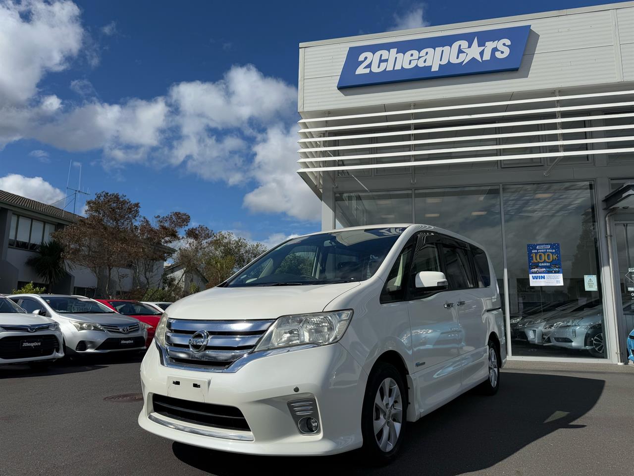 2013 Nissan Serena Hybrid Highway Star