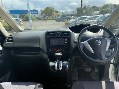 2013 Nissan Serena Hybrid Highway Star