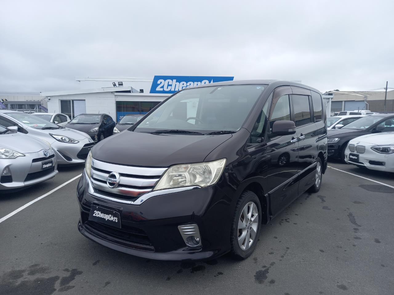 2011 Nissan Serena 