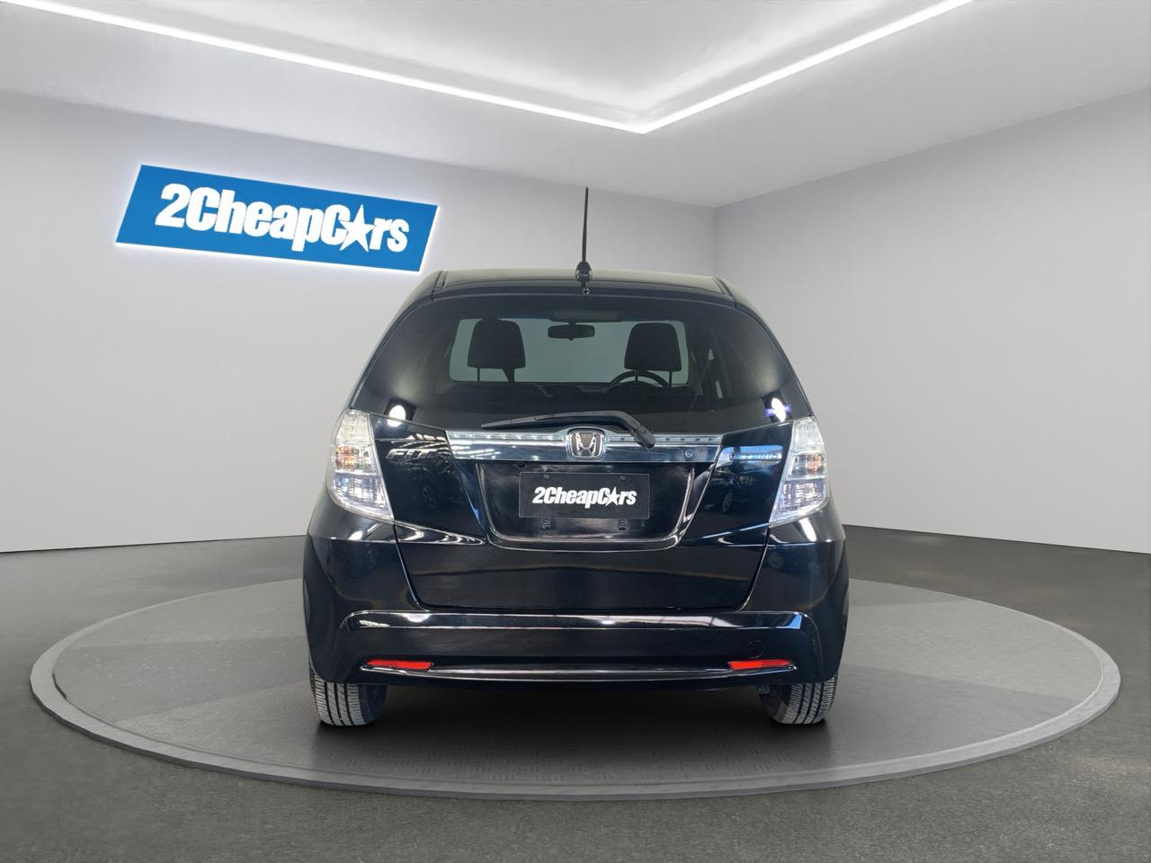 2013 Honda Fit Jazz Hybrid