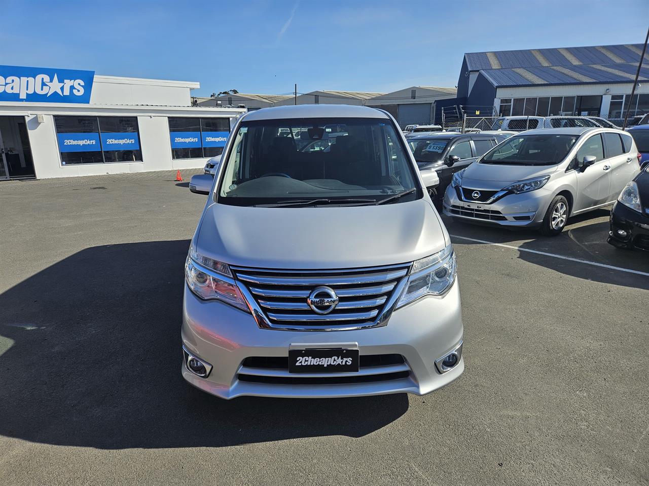 2014 Nissan Serena Hybrid