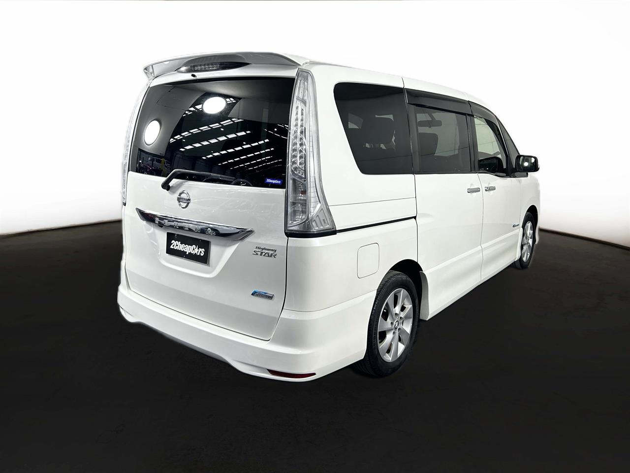 2013 Nissan Serena Hybrid