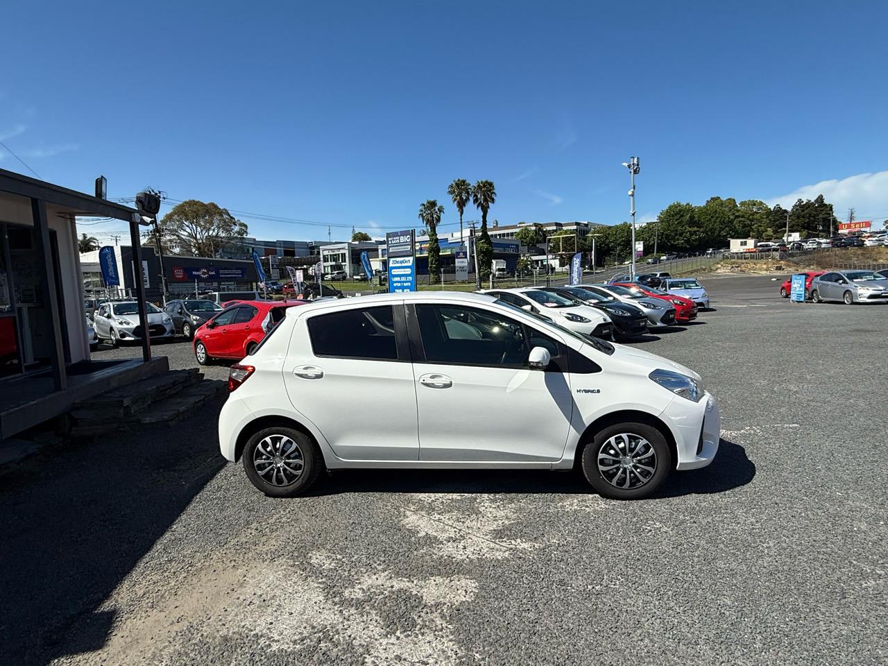 2019 Toyota Vitz Hybrid