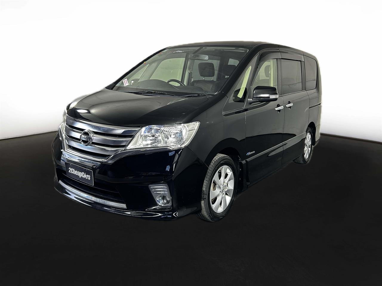 2013 Nissan Serena Hybrid