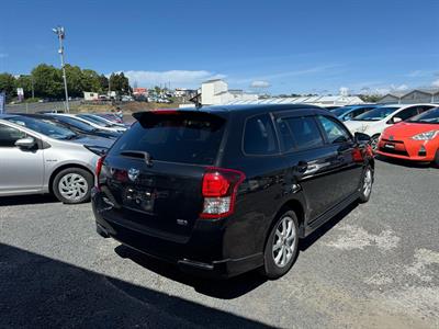 2013 Toyota Corolla Fielder Hybrid