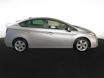 2013 Toyota Prius Hybrid