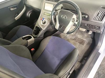 2014 Toyota Prius Hybrid