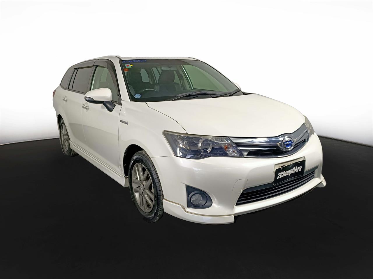 2015 Toyota Corolla Fielder Hybrid WXB