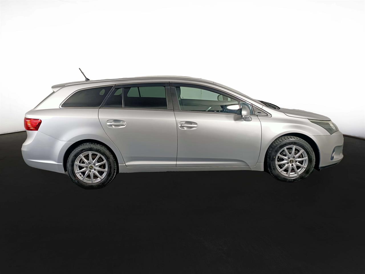 2013 Toyota Avensis 