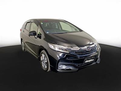 2017 Honda Fit Shuttle Hybrid Facelift