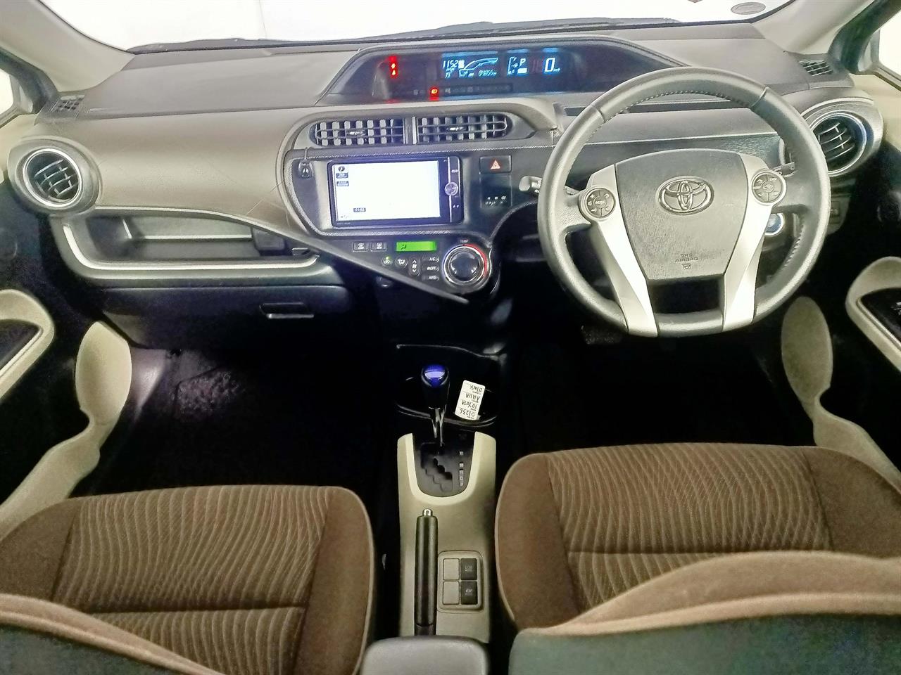 2014 Toyota Aqua Hybrid