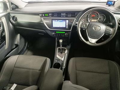 2013 Toyota Auris 