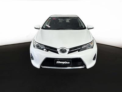 2013 Toyota Auris 