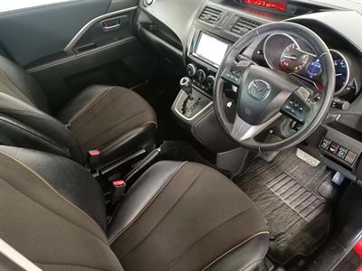 2013 Mazda Premacy 