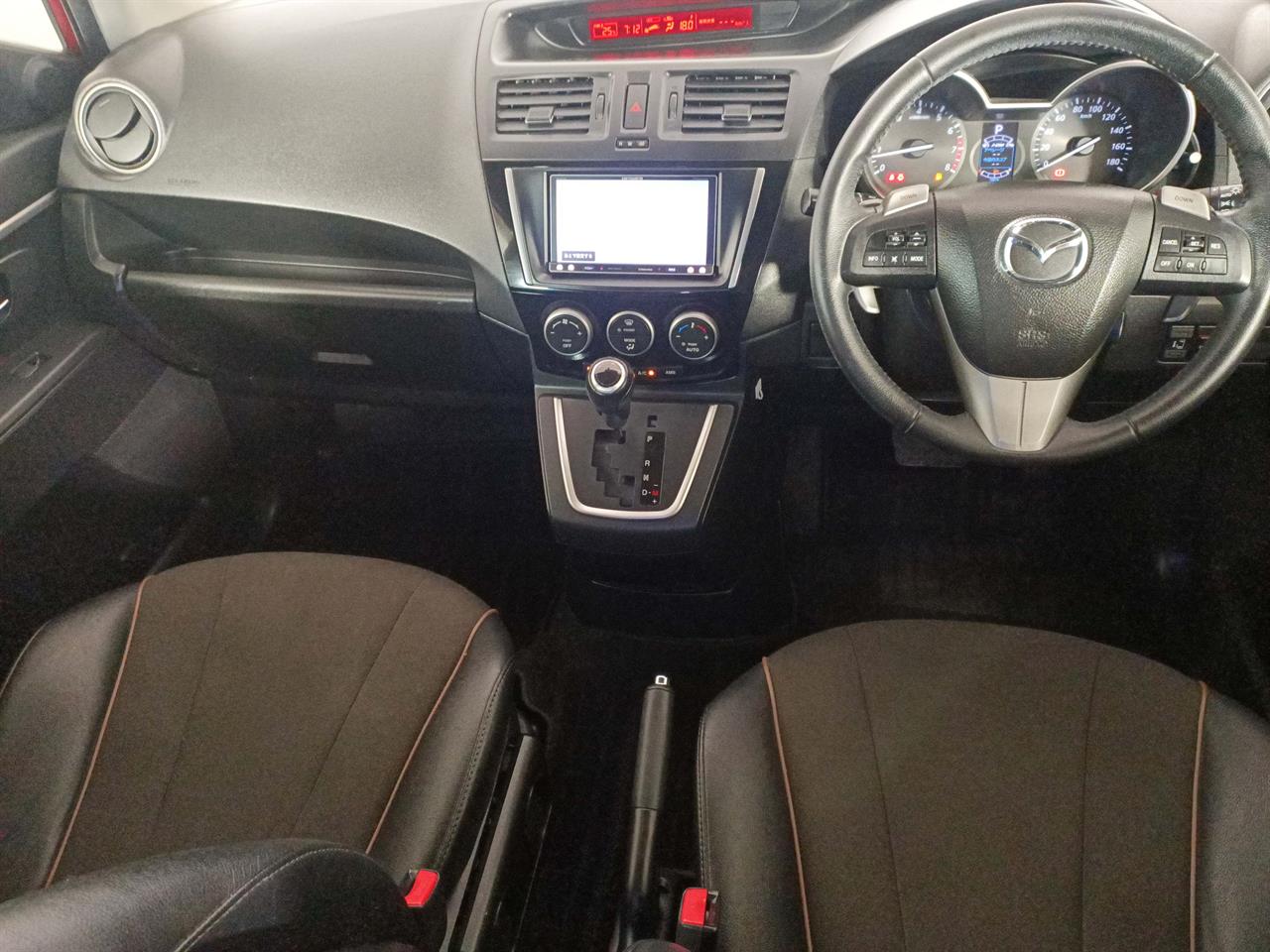 2013 Mazda Premacy 