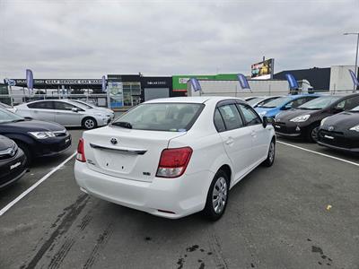 2013 Toyota Corolla Axio Hybrid