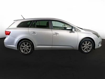 2012 Toyota Avensis 