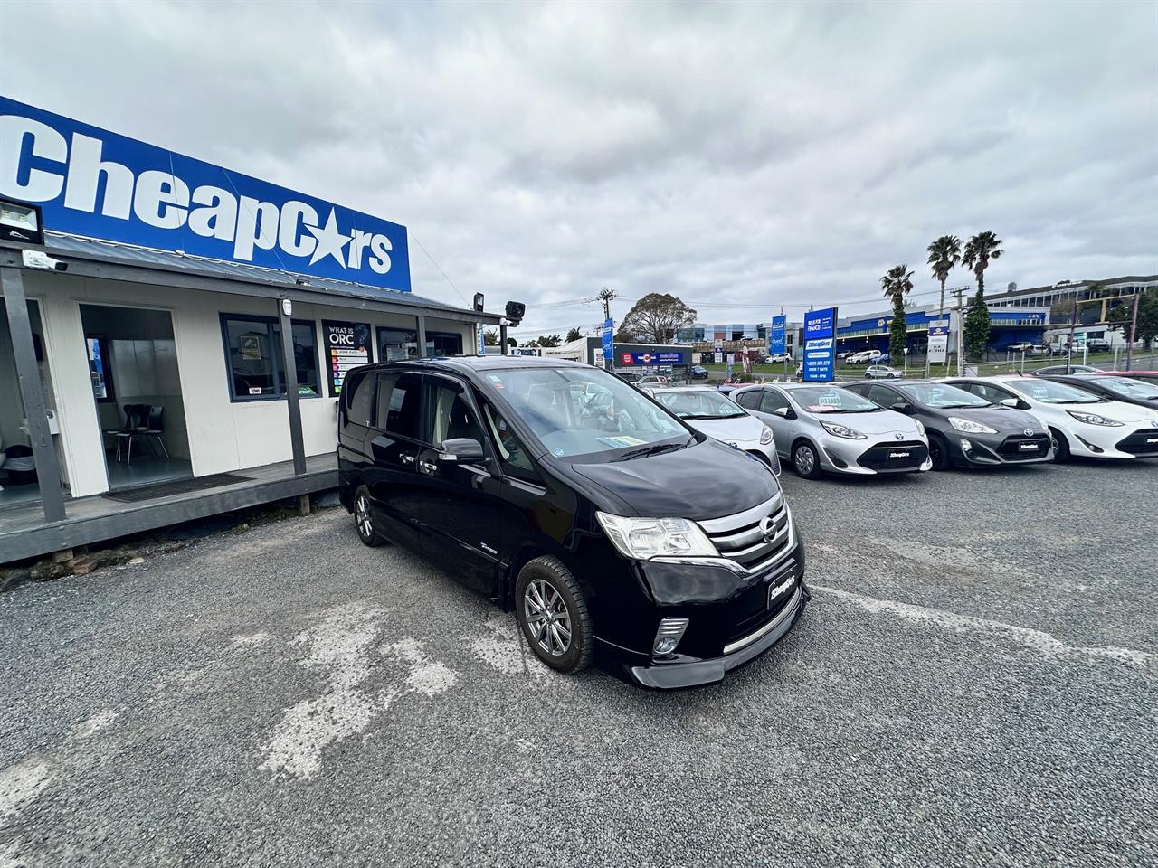 2013 Nissan Serena Hybrid