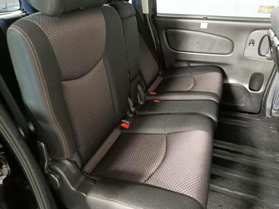 2012 Nissan Serena 