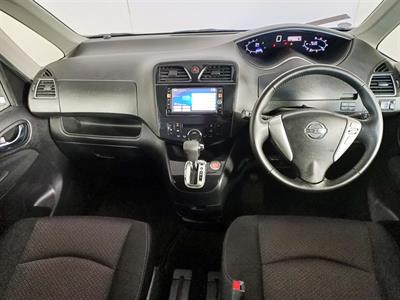 2012 Nissan Serena 