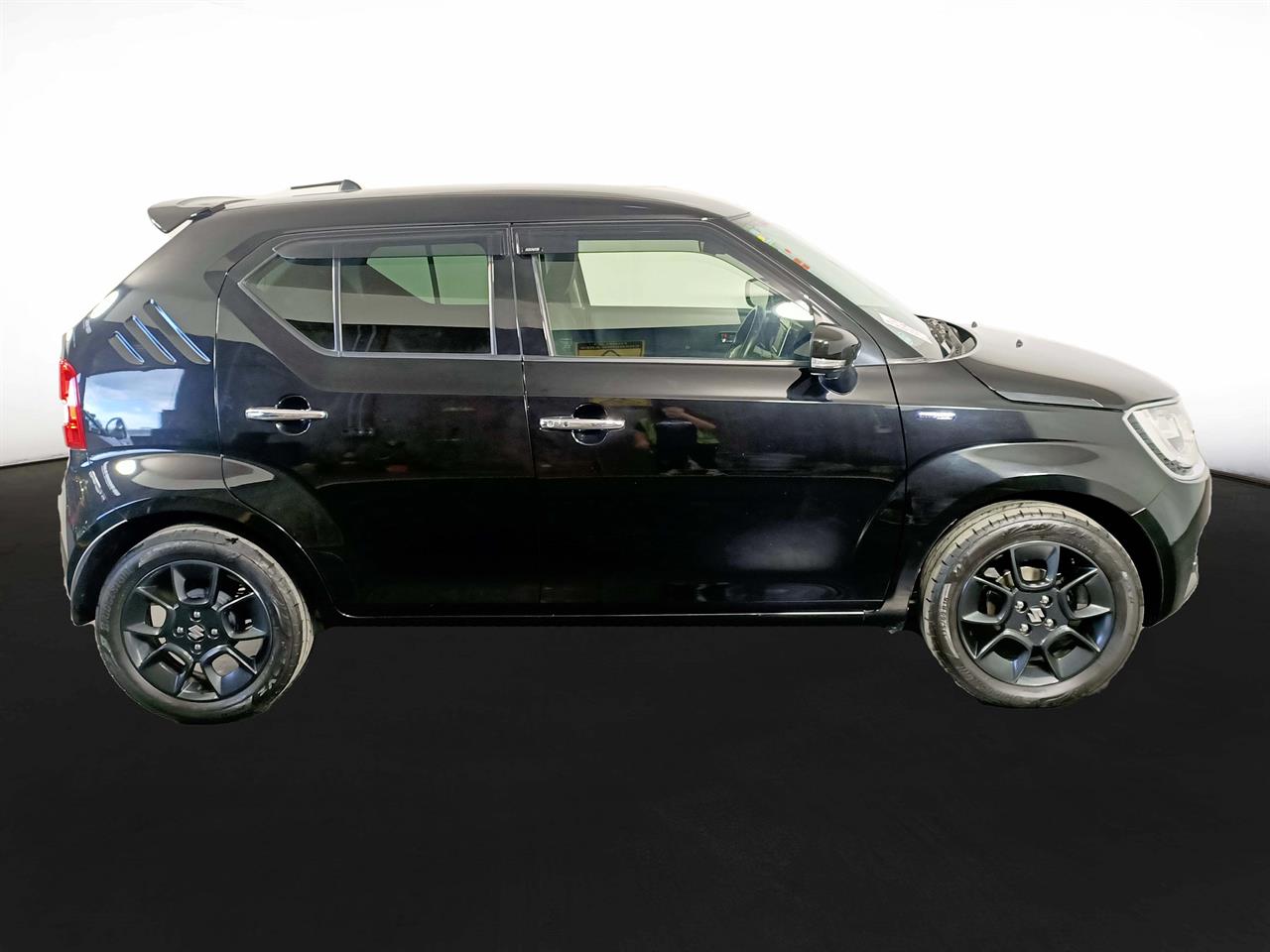 2017 Suzuki Ignis Hybrid