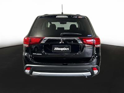 2016 Mitsubishi Outlander 4WD 7seaters New Shape