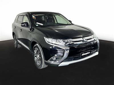 2016 Mitsubishi Outlander 4WD 7seaters New Shape