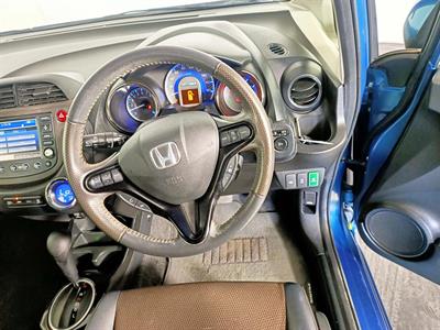 2012 Honda Fit Jazz Shuttle Hybrid