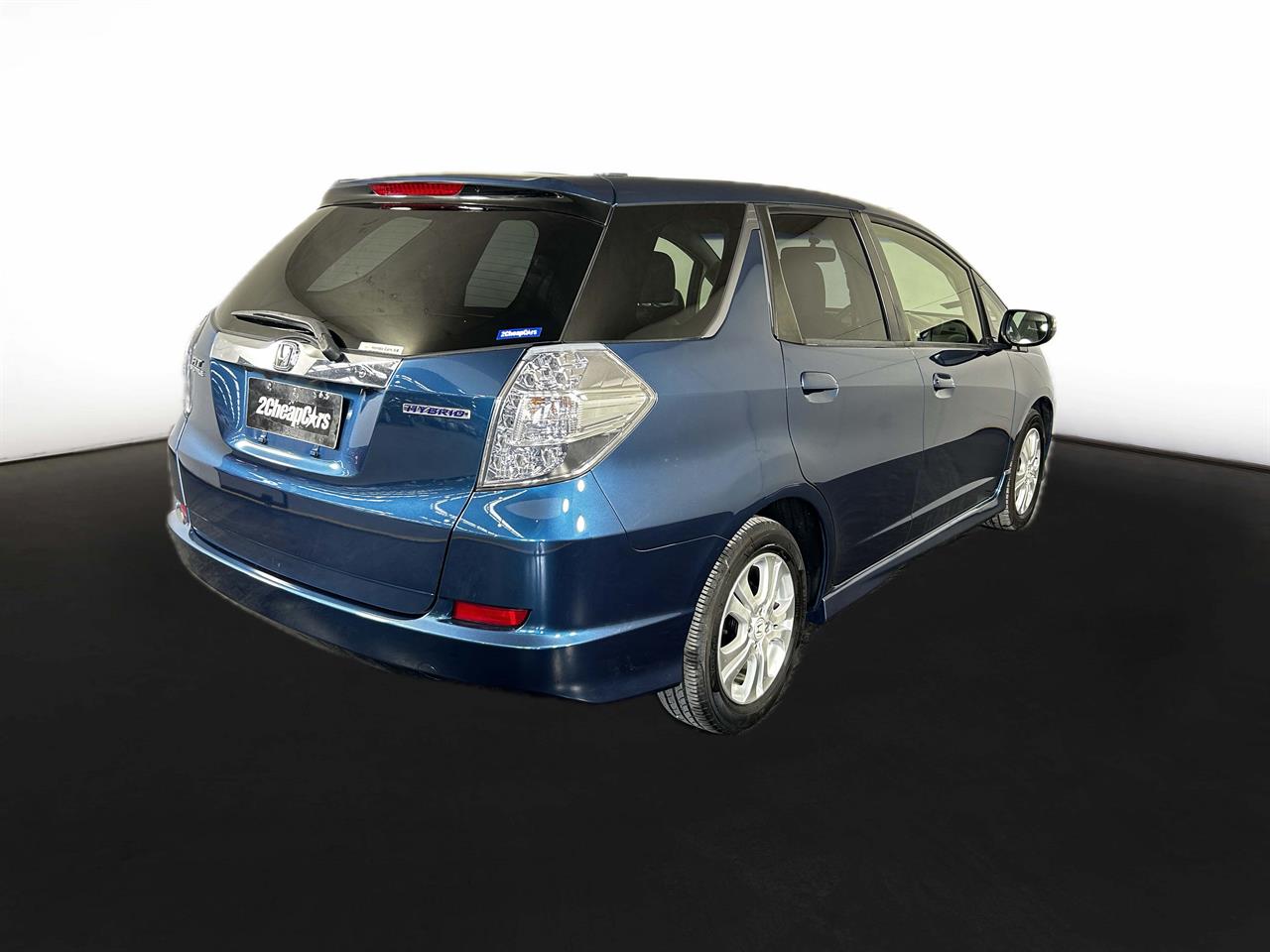 2012 Honda Fit Jazz Shuttle Hybrid