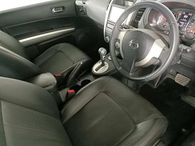 2010 Nissan X-TRAIL 