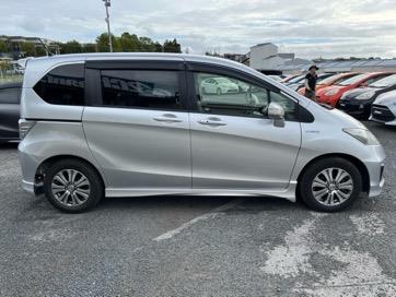 2012 Honda Freed HYBRID 7 SEATER